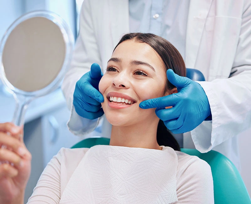Why Choose Veneers or Snap-On Smile?